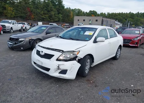 2010 Toyota Corolla Le z USA, uszkodzony, nr VIN 2T1BU4EE1AC485510